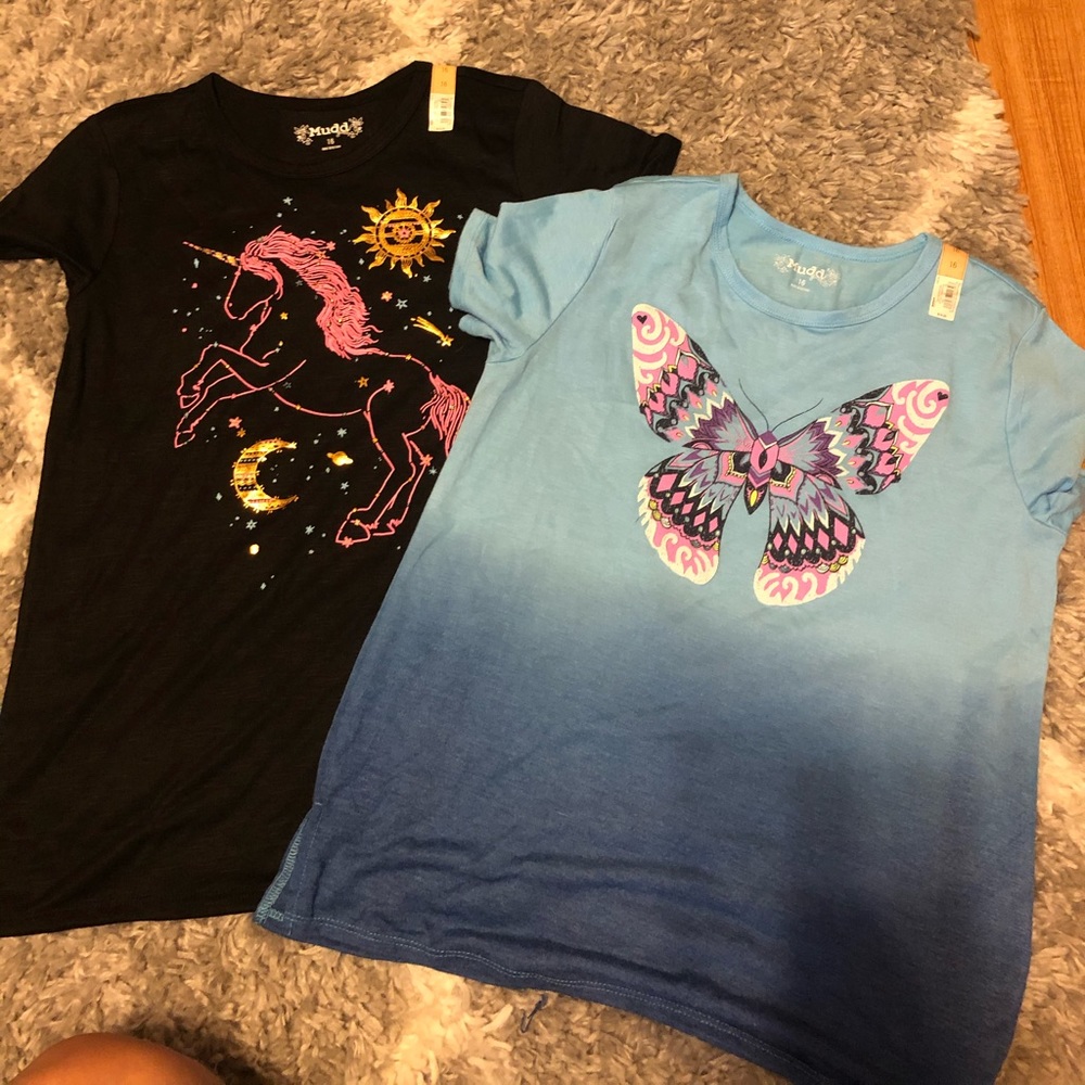 Girls Mudd t shirts